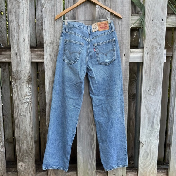 Levi’s 94 Baggy Jeans - Picture 2 of 3